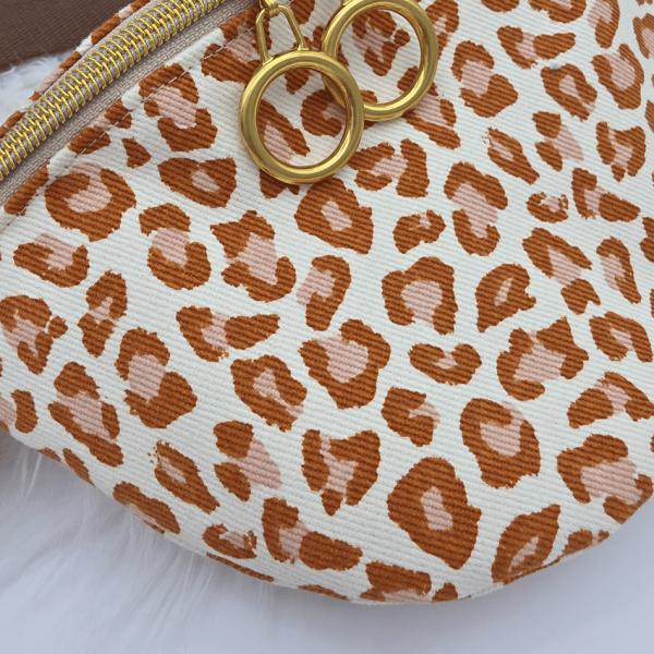 Gürteltasche - Leony - kleines Leo Muster